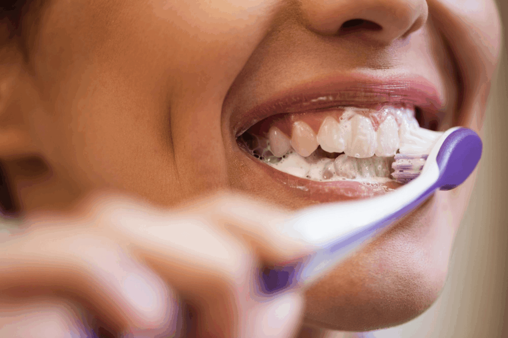 Proper teeth brushing technique